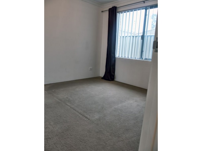 21 Delaronde Drive, Success WA 6164