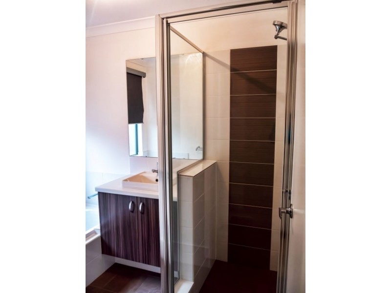 21 Delaronde Drive, Success WA 6164