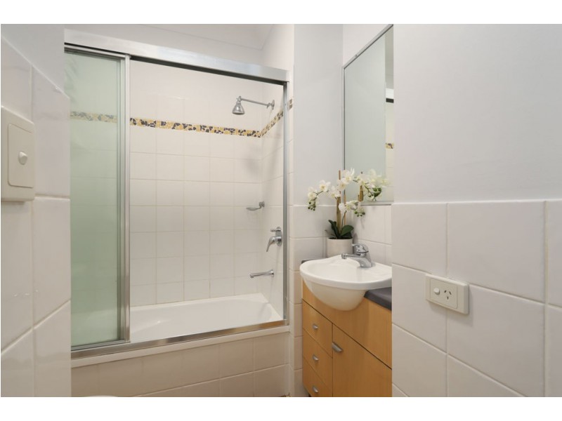 10/63 Barron Street, Gordon Park QLD 4031