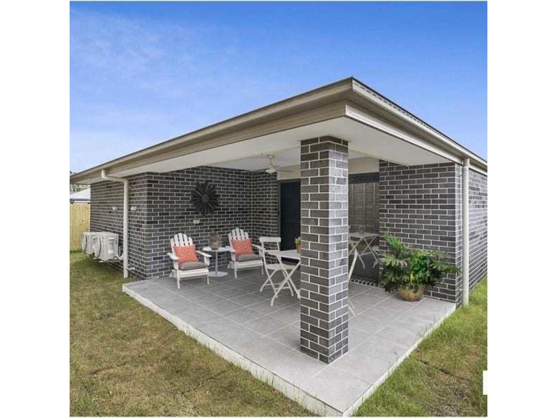 28 Valleygreen Close, Redland Bay QLD 4165