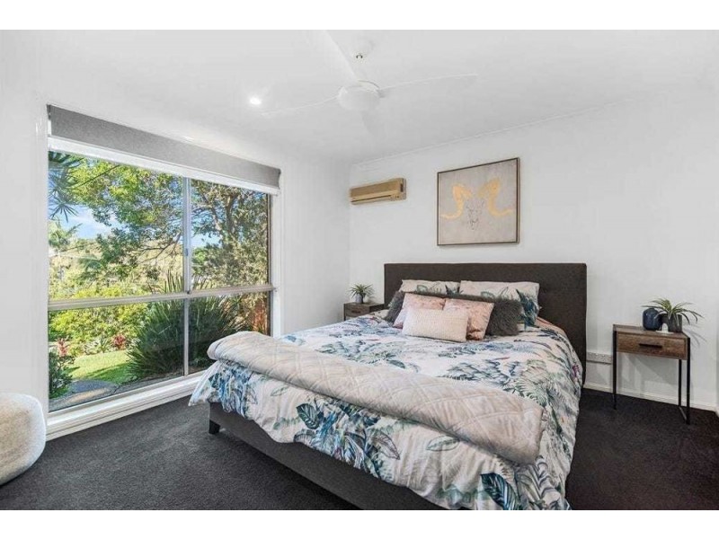 32 Babirra Street, Hope Island QLD 4212