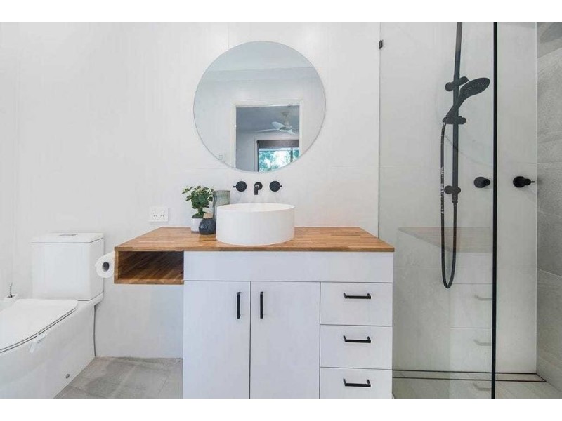 32 Babirra Street, Hope Island QLD 4212