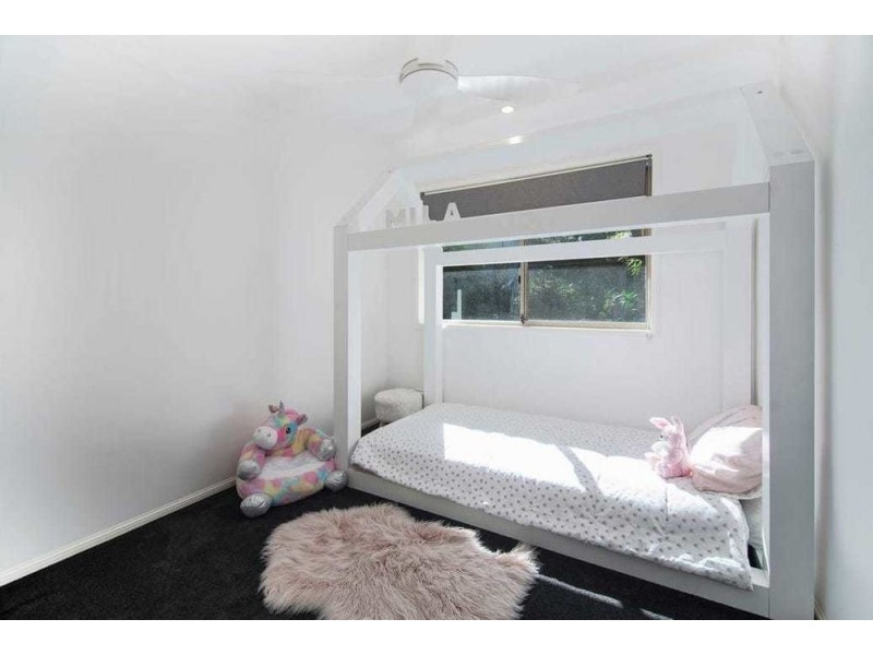 32 Babirra Street, Hope Island QLD 4212