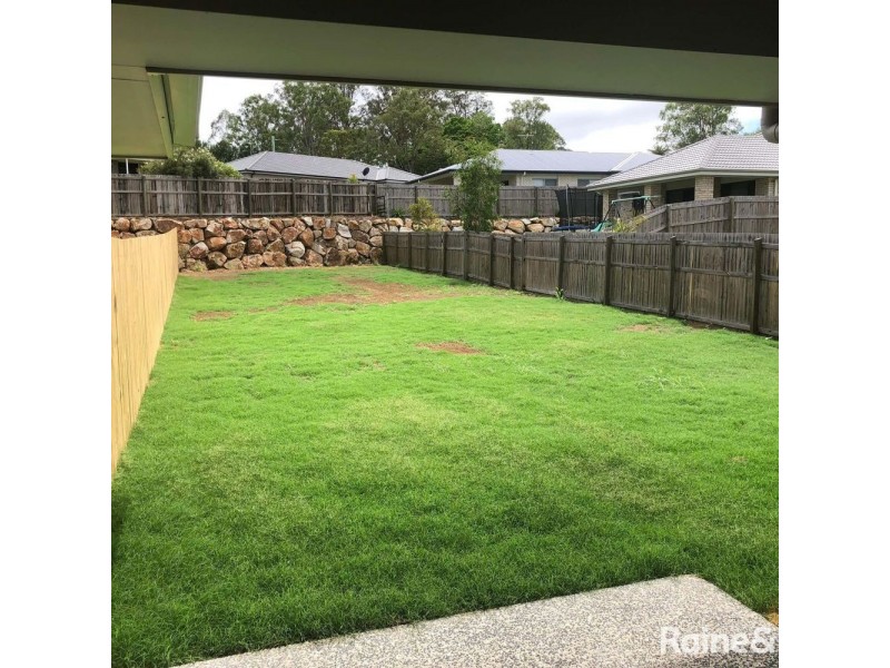 2/20 Brittany Court, Gleneagle QLD 4285