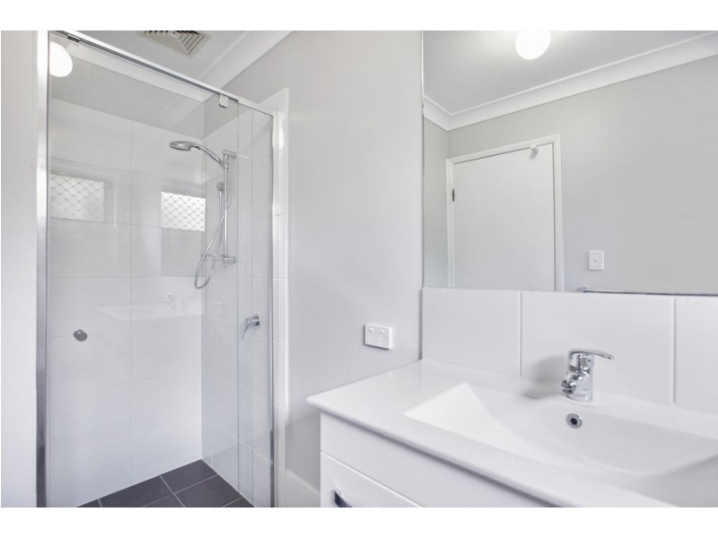 7/11 Thornlake Court, Tingalpa QLD 4173