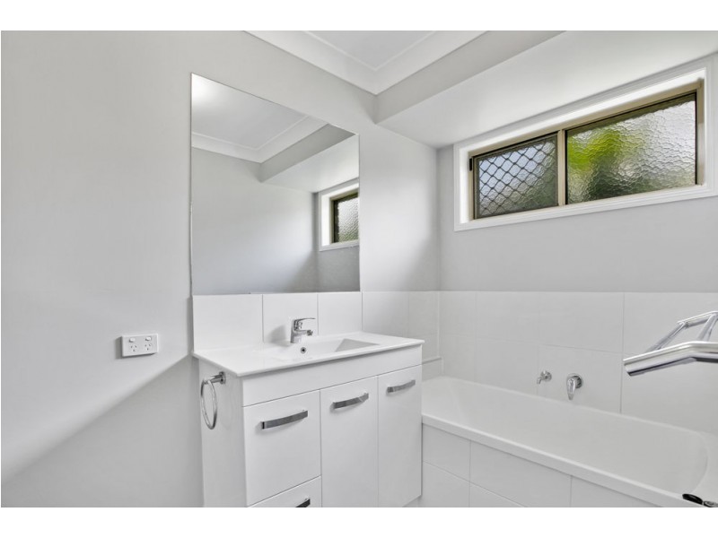 7/11 Thornlake Court, Tingalpa QLD 4173