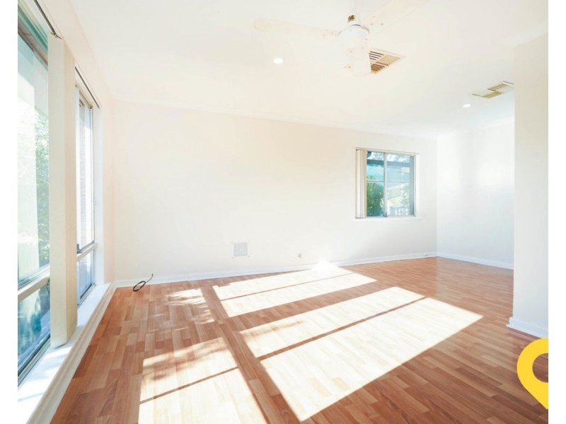20 Lowth Road, Beckenham WA 6107