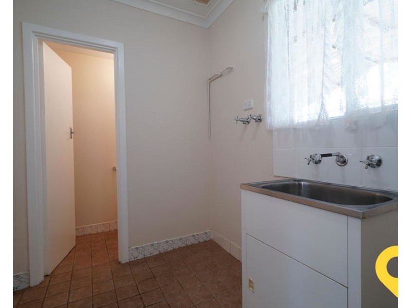 20 Lowth Road, Beckenham WA 6107