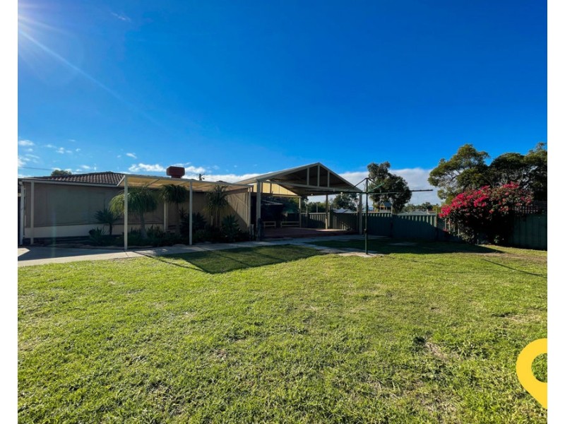 20 Lowth Road, Beckenham WA 6107