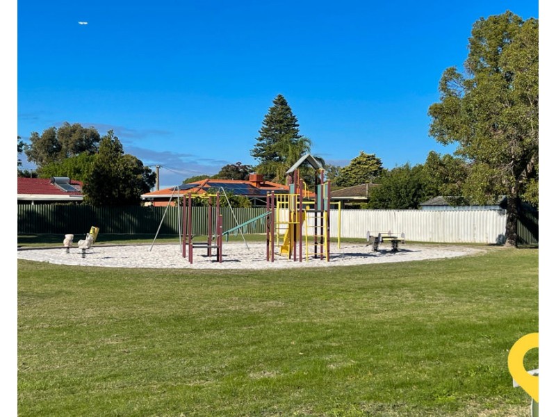 20 Lowth Road, Beckenham WA 6107