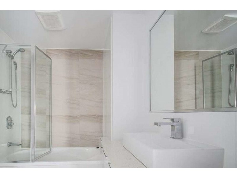 18/450 South Pine Road, Everton Park QLD 4053