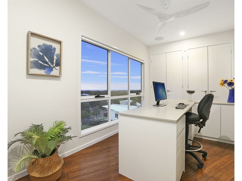 7 Shanagolden Court, Yaroomba QLD 4573