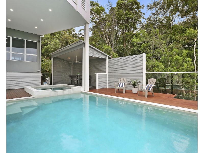 7 Shanagolden Court, Yaroomba QLD 4573