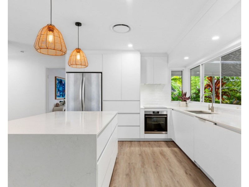 38 Marakari Crescent, Mount Coolum QLD 4573