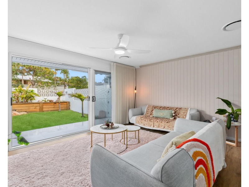 38 Marakari Crescent, Mount Coolum QLD 4573