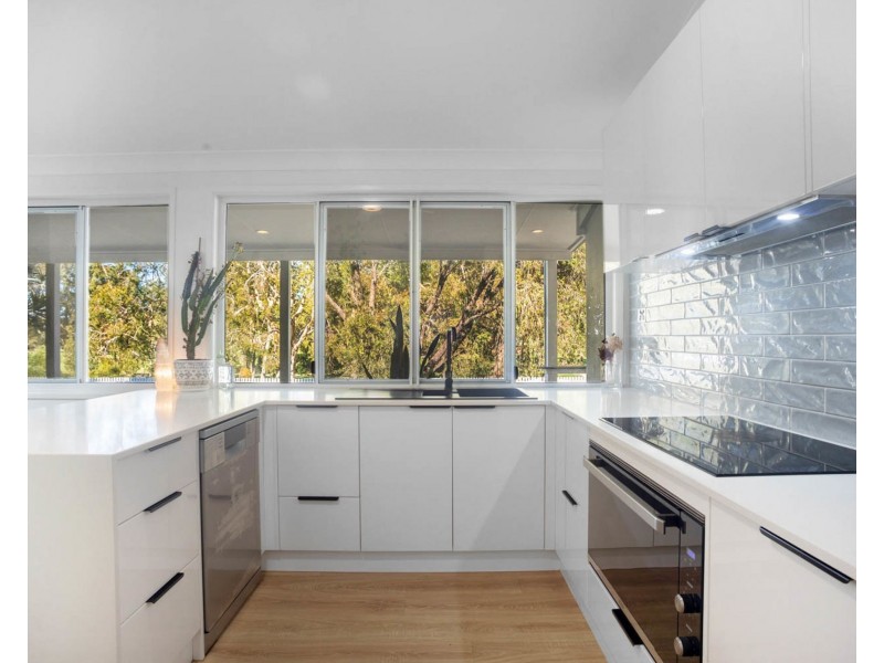 86 Suncoast Beach Drive, Mount Coolum QLD 4573