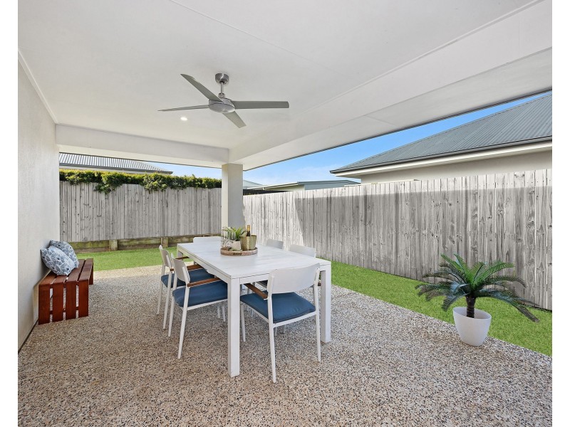 6 Laurina Way, Peregian Springs QLD 4573