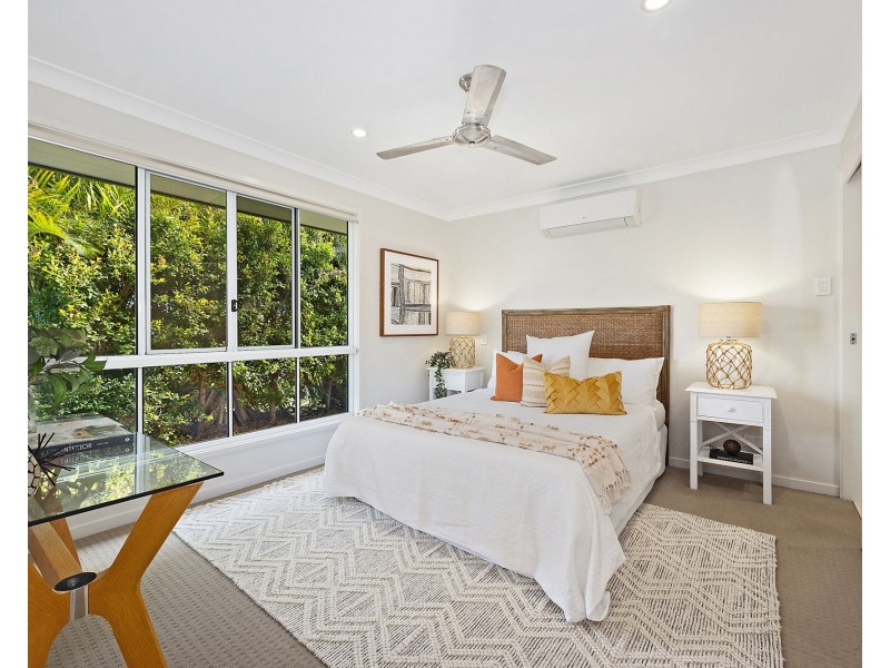 6 Laurina Way, Peregian Springs QLD 4573