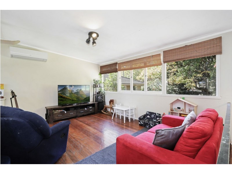 39 Bramcote Street, Chermside West QLD 4032