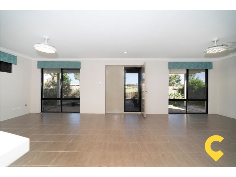 8 Jida Lane, Byford WA 6122