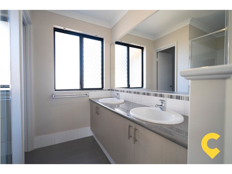 8 Jida Lane, Byford WA 6122