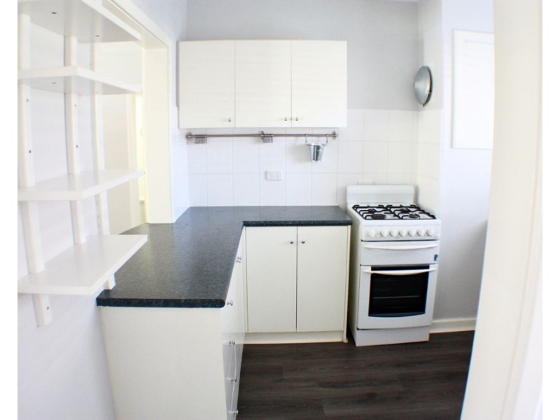 8/14 Coralie Court, Armadale WA 6112