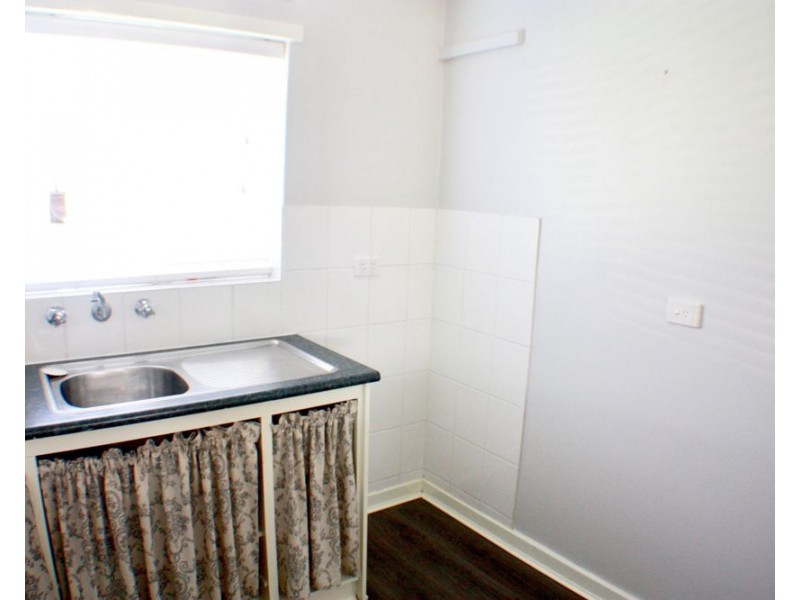 8/14 Coralie Court, Armadale WA 6112