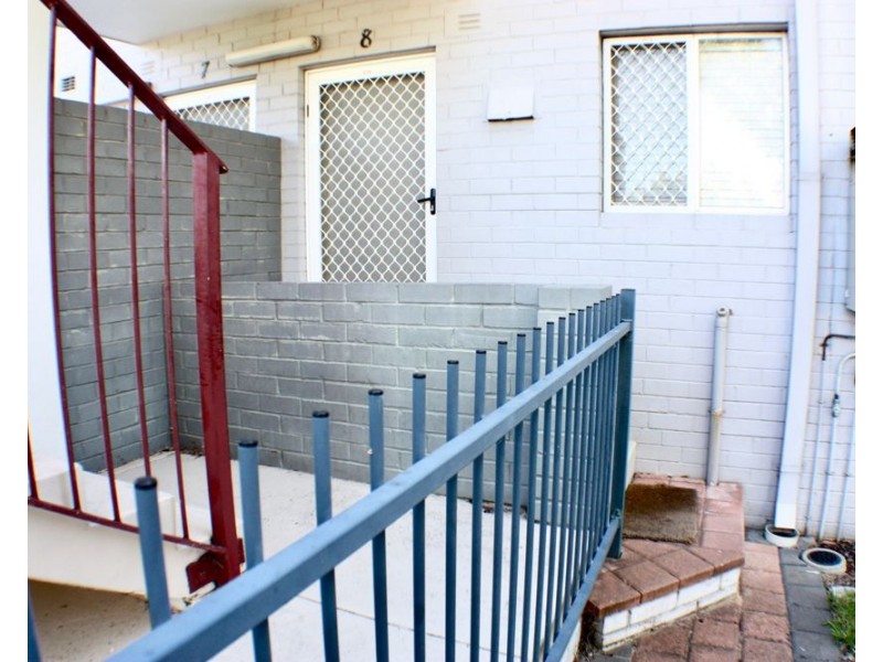 8/14 Coralie Court, Armadale WA 6112