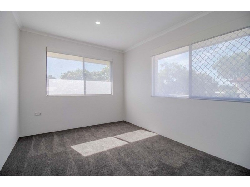 8/23 Stevens Street, Southport QLD 4215