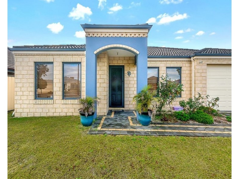 37 Macquarie Boulevard, Hammond Park WA 6164