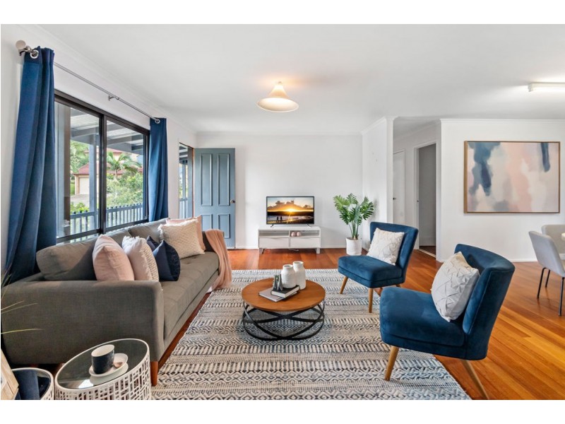 54 Bel Air Court, Ferny Hills QLD 4055