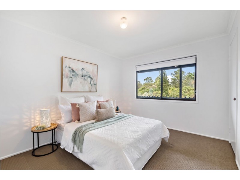 54 Bel Air Court, Ferny Hills QLD 4055