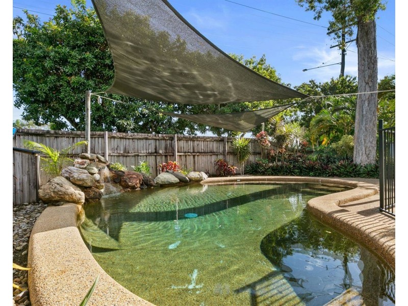 12/217-219 Spence St, Bungalow QLD 4870