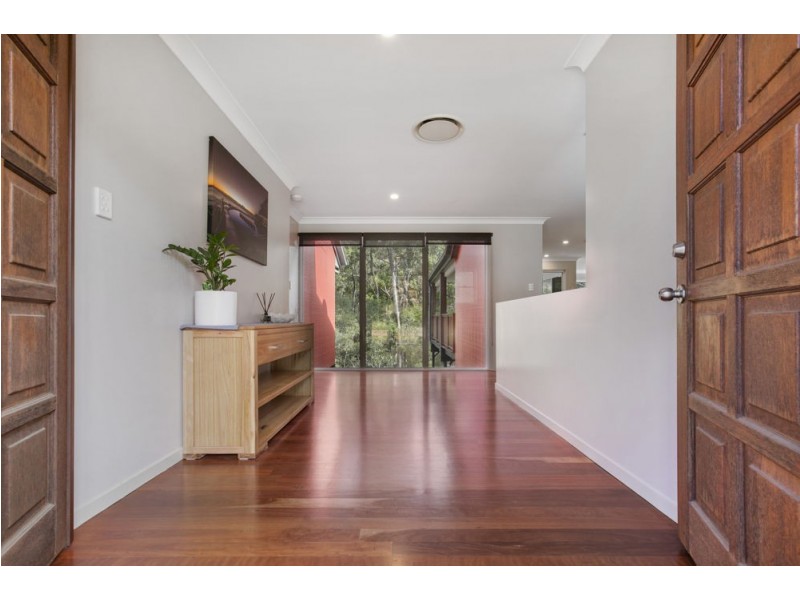 21 Talisman Ct, Eatons Hill QLD 4037