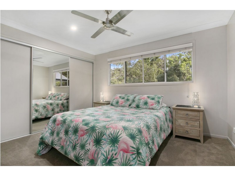 21 Talisman Ct, Eatons Hill QLD 4037