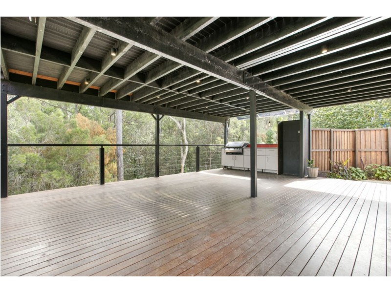 21 Talisman Ct, Eatons Hill QLD 4037