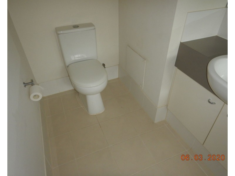 8/2 Stockton Bend, Cockburn Central WA 6164