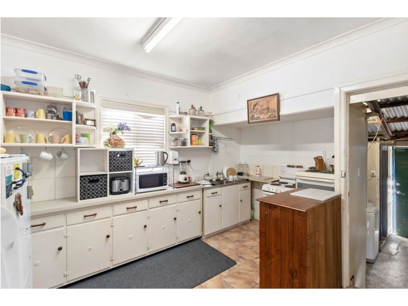 19 Adrian Street, Margate QLD 4019