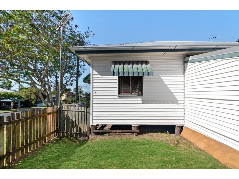 19 Adrian Street, Margate QLD 4019