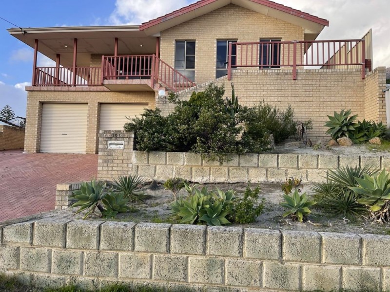 101 Mindarie Drive, Quinns Rocks WA 6030