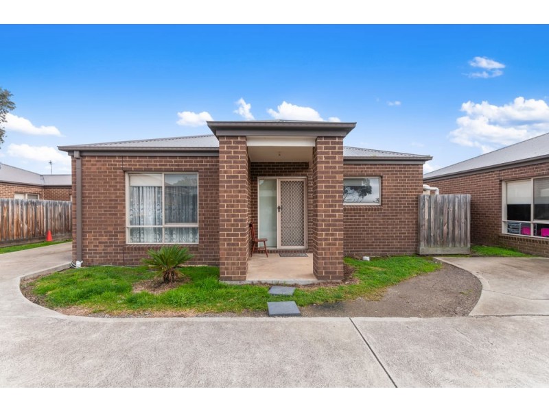 2/88 Albert Street, Rosedale VIC 3847