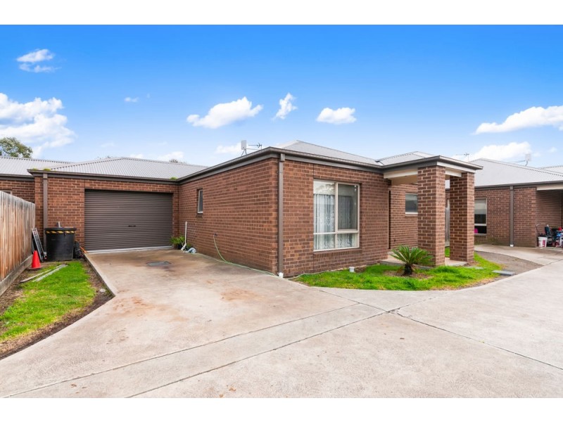 2/88 Albert Street, Rosedale VIC 3847