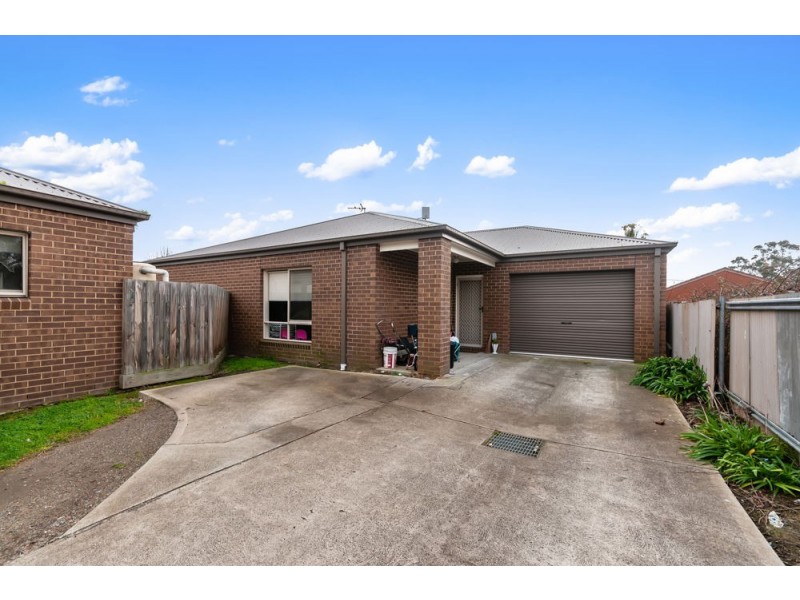 2/88 Albert Street, Rosedale VIC 3847