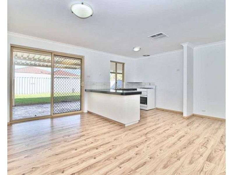 1 Arrow Way, Cooloongup WA 6168
