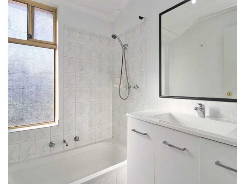 1 Arrow Way, Cooloongup WA 6168
