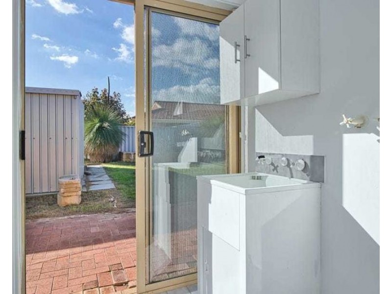 1 Arrow Way, Cooloongup WA 6168