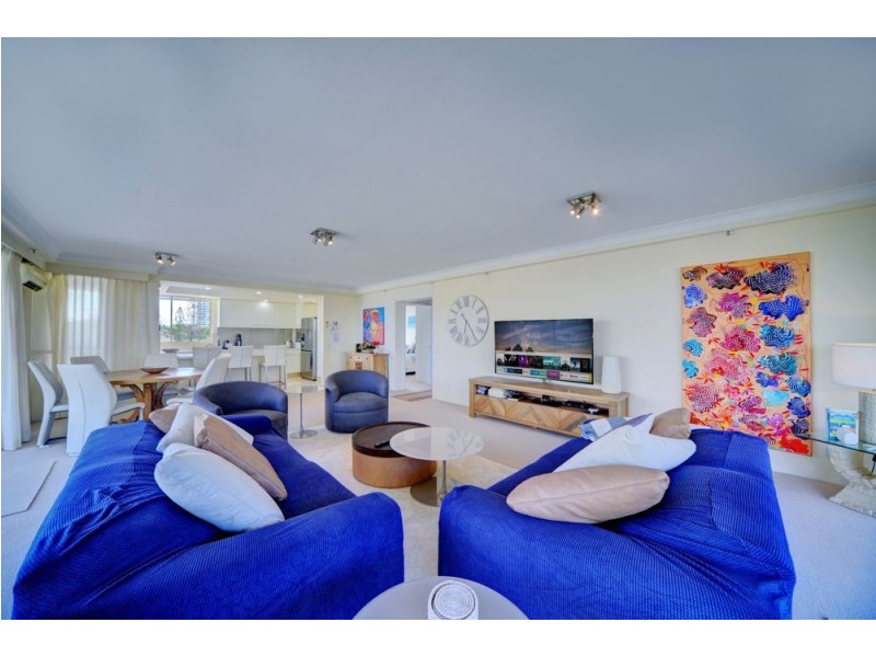 34/1 Serisier Ave, Main Beach QLD 4217