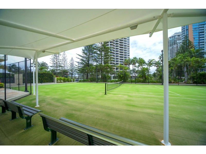 34/1 Serisier Ave, Main Beach QLD 4217