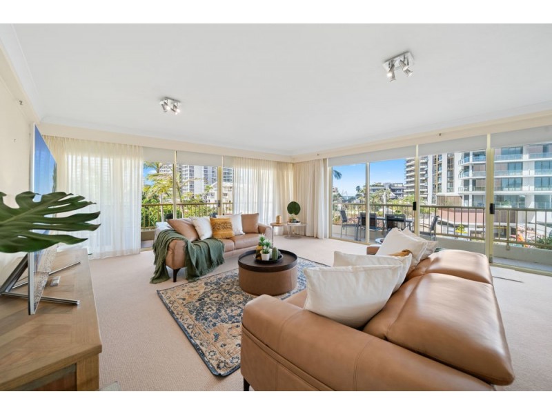 34/1 Serisier Ave, Main Beach QLD 4217