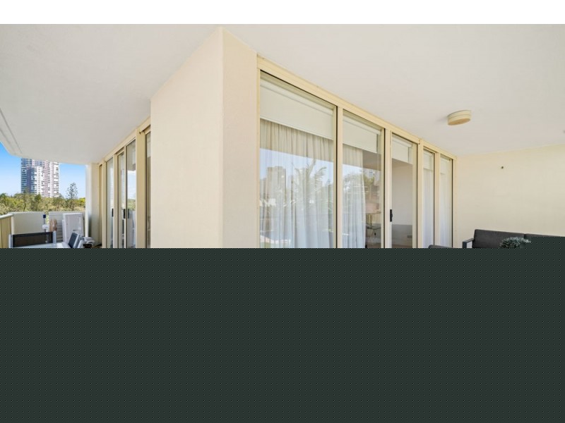 34/1 Serisier Ave, Main Beach QLD 4217